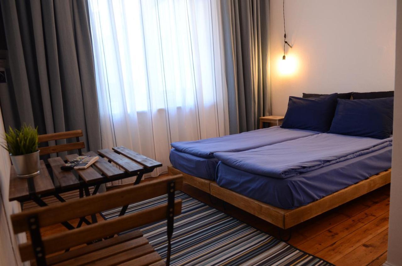 Hotel Generaator 3*